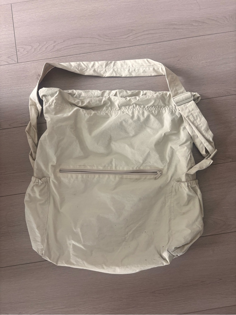 Uniqlo Light Cream Nylon Shoulder Bag with Front Zip